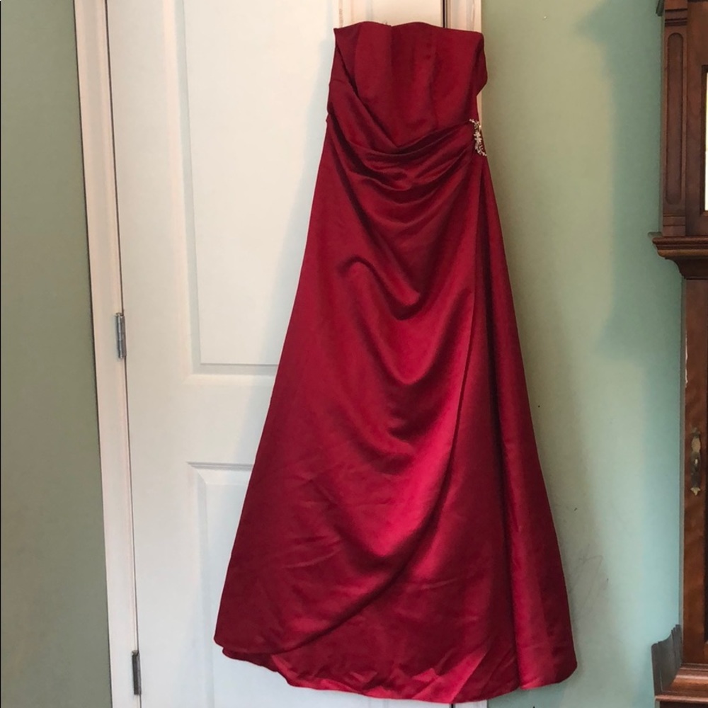 DAVIDS BRIDAL GOWN
